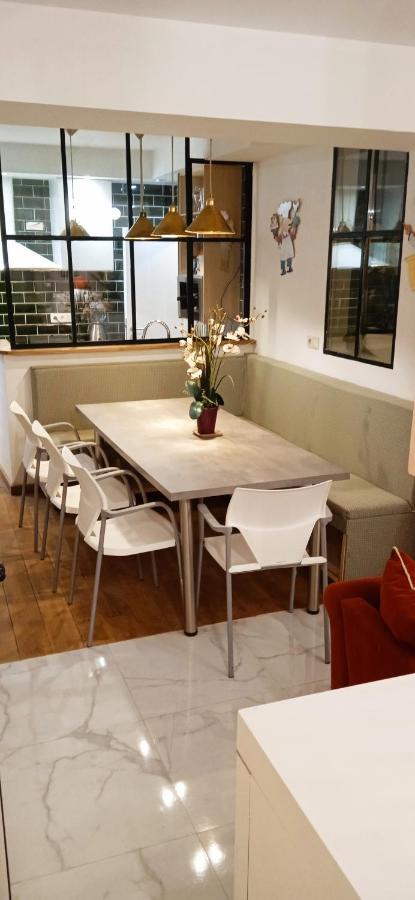 Liege 4420 Rue Jean Jaures 45 Grande Maison Joyeuse Avec Terrasse 30M2 Pour 8 Personnes Maximum Saint-Nicolas  Eksteriør bilde