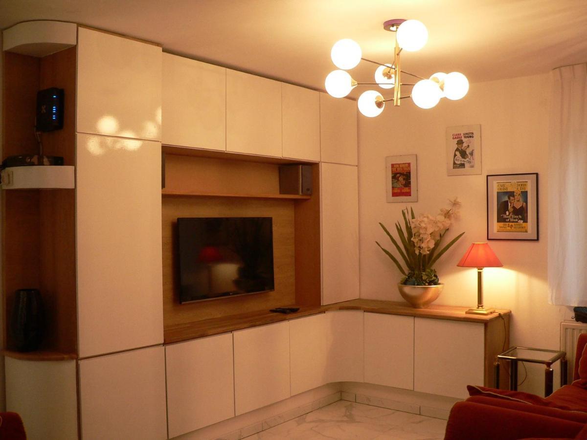 Liege 4420 Rue Jean Jaures 45 Grande Maison Joyeuse Avec Terrasse 30M2 Pour 8 Personnes Maximum Saint-Nicolas  Eksteriør bilde
