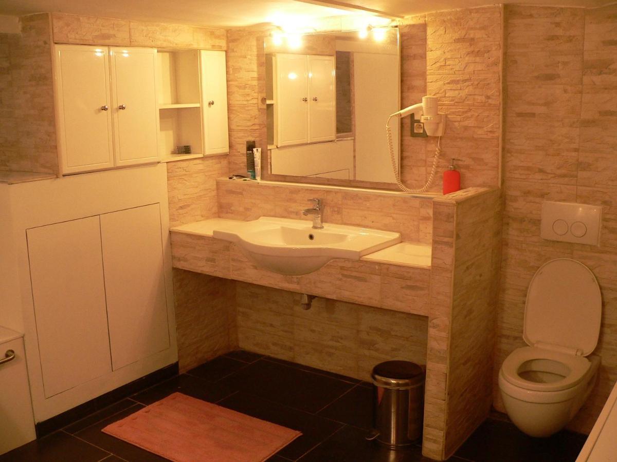 Liege 4420 Rue Jean Jaures 45 Grande Maison Joyeuse Avec Terrasse 30M2 Pour 8 Personnes Maximum Saint-Nicolas  Eksteriør bilde